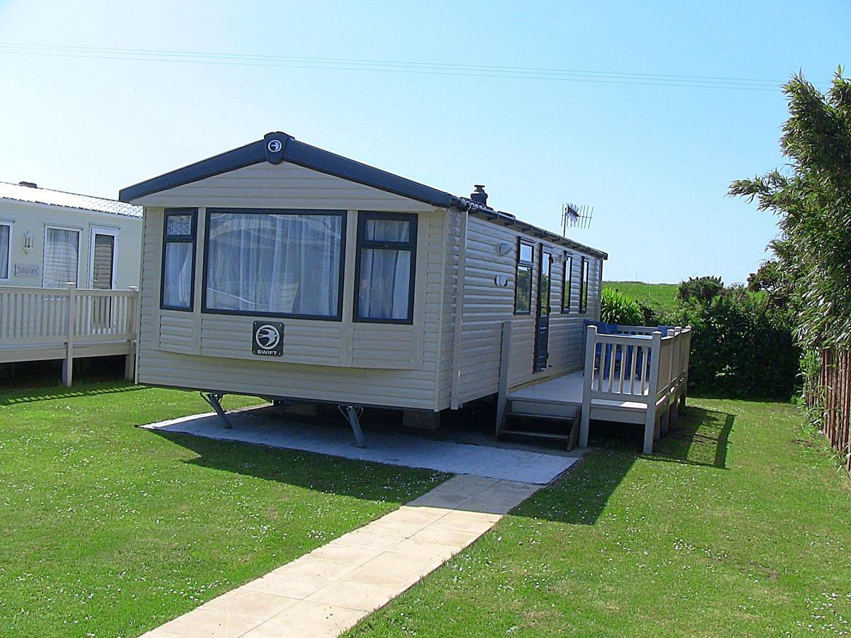 Roselands Caravan Park, Nr Lands End, Cornwall *
