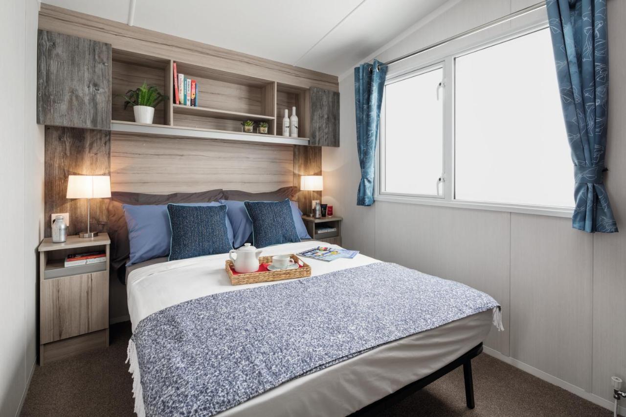 Roselands Caravan Park, Nr Lands End, Cornwall *