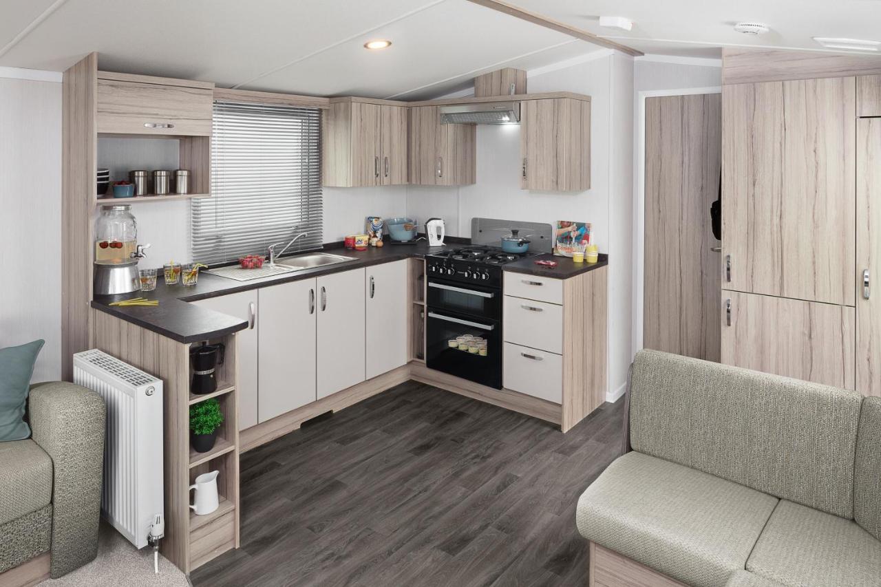 Roselands Caravan Park, Nr Lands End, Cornwall St Just